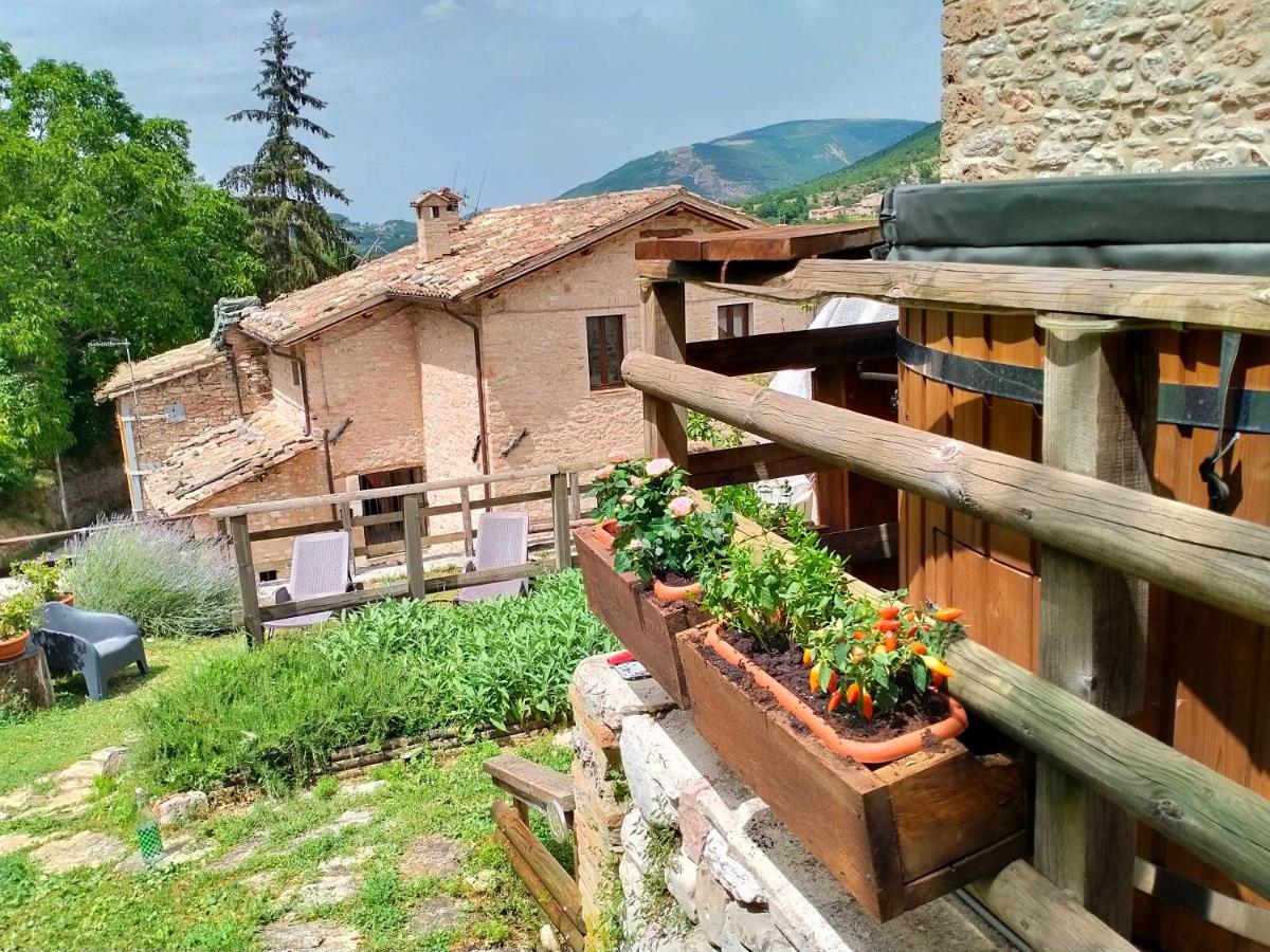 Maison En Pierre Fiastra Exterior photo