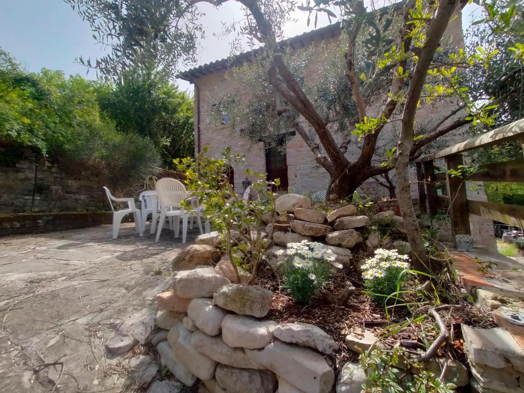 Maison En Pierre Fiastra Exterior photo