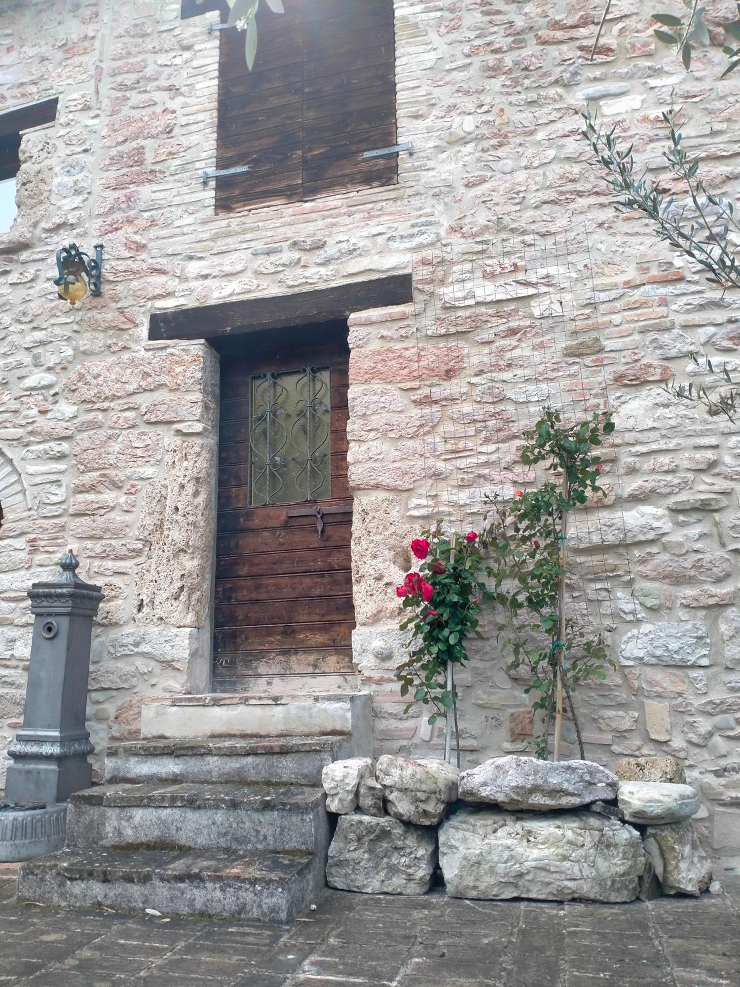 Maison En Pierre Fiastra Exterior photo
